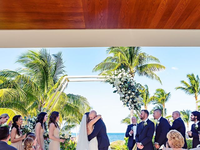 Ryan McCulley and Rachel Holtzman&apos;s Wedding in Cancun, Mexico 62