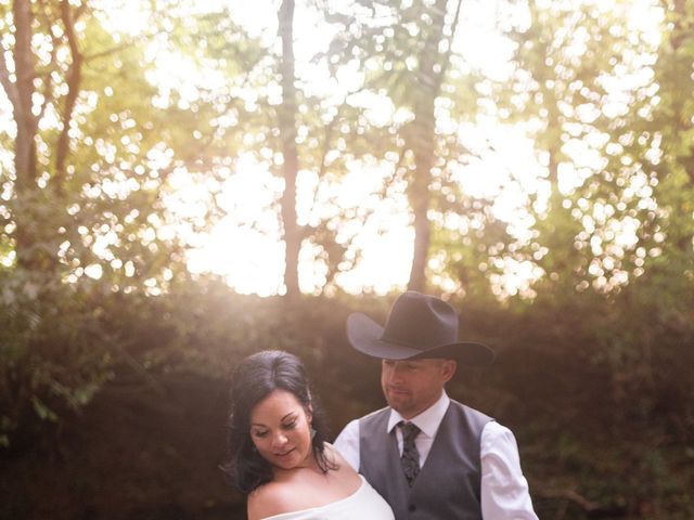 Chris and Ashley&apos;s Wedding in Pulaski, Tennessee 4