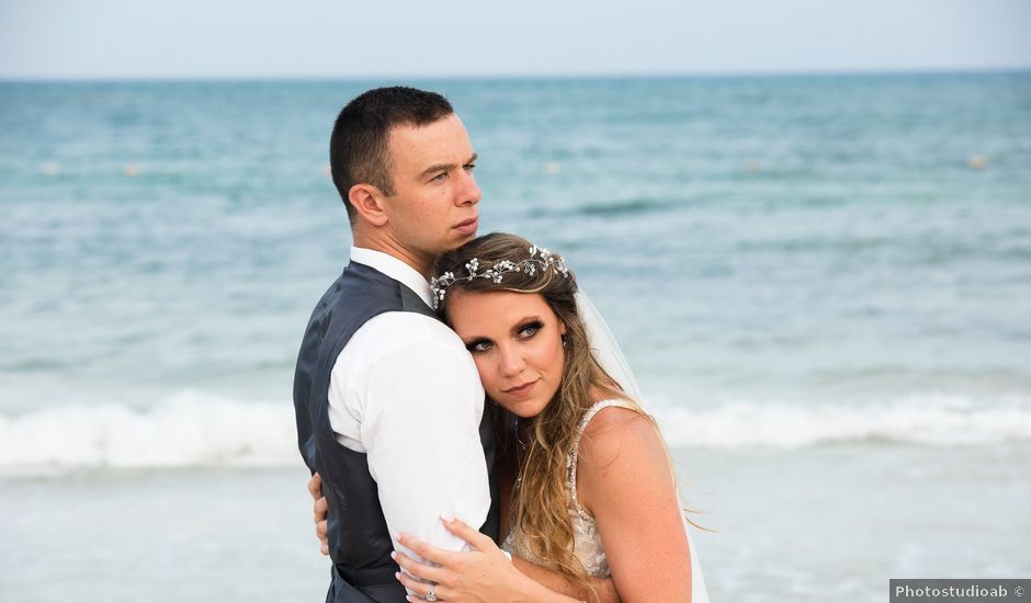 Brandon and Lexie's Wedding in Puerto Morelos, Mexico