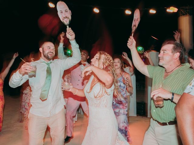 Steven and Katie's Wedding in Noord, Aruba 33