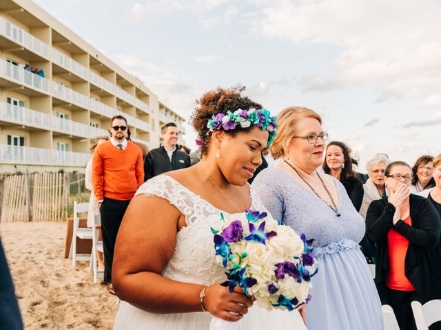 Chelsea and Colby&apos;s Wedding in Kitty Hawk, North Carolina 2