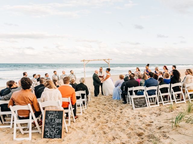 Chelsea and Colby&apos;s Wedding in Kitty Hawk, North Carolina 4