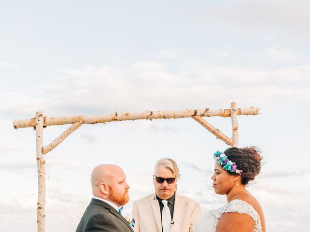 Chelsea and Colby&apos;s Wedding in Kitty Hawk, North Carolina 6