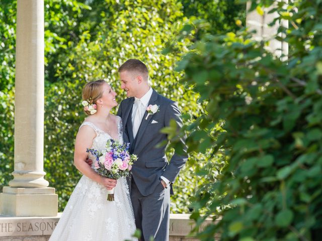 Abby and Isaac&apos;s Wedding in Green Bay, Wisconsin 16