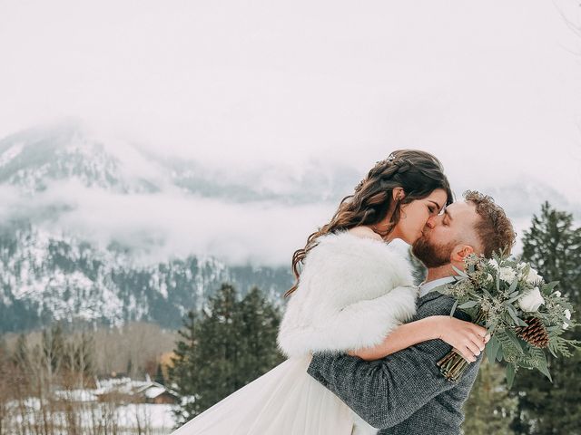 Devin and Karissa&apos;s Wedding in Leavenworth, Washington 37