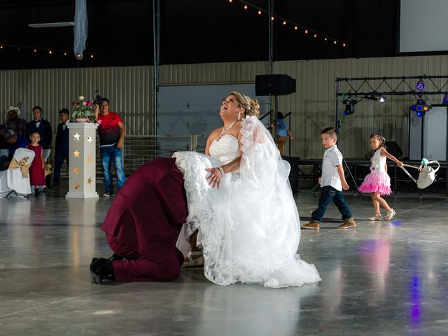 Jessica and Lauro&apos;s Wedding in Dripping Springs, Texas 10