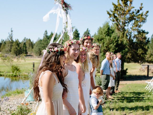 Eric and Madeline&apos;s Wedding in Bend, Oregon 15