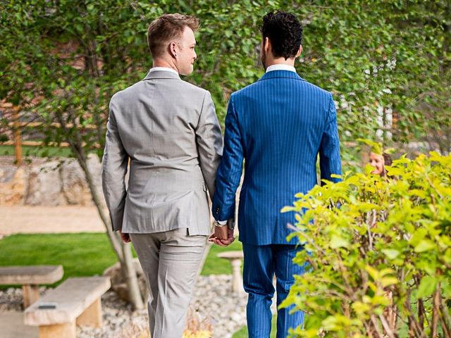 Garrett and Shane&apos;s Wedding in Boulder, Colorado 22