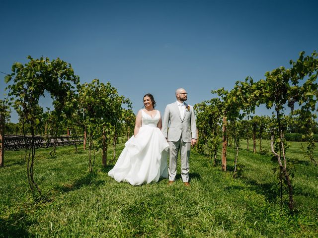 Luke and Michelle's Wedding in Hebron, Illinois 6
