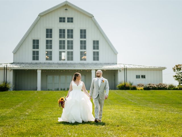 Luke and Michelle's Wedding in Hebron, Illinois 16