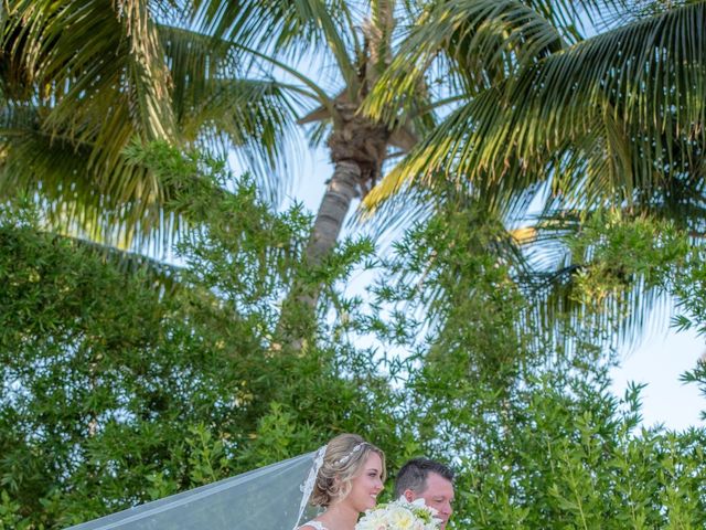 Matt and Kiersten&apos;s Wedding in Islamorada, Florida 26
