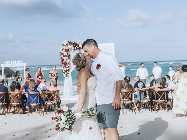 Brad and Savannah&apos;s Wedding in Punta Cana, Dominican Republic 48