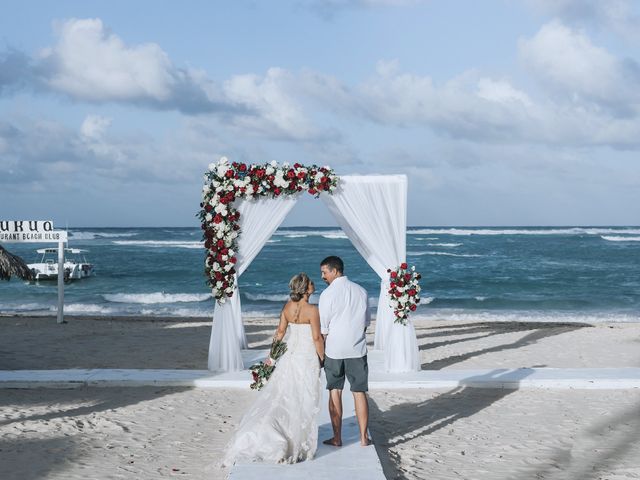 Brad and Savannah&apos;s Wedding in Punta Cana, Dominican Republic 53