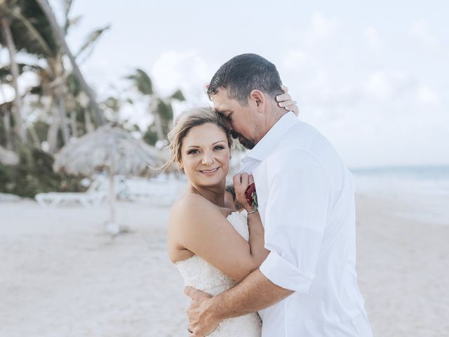 Brad and Savannah&apos;s Wedding in Punta Cana, Dominican Republic 60