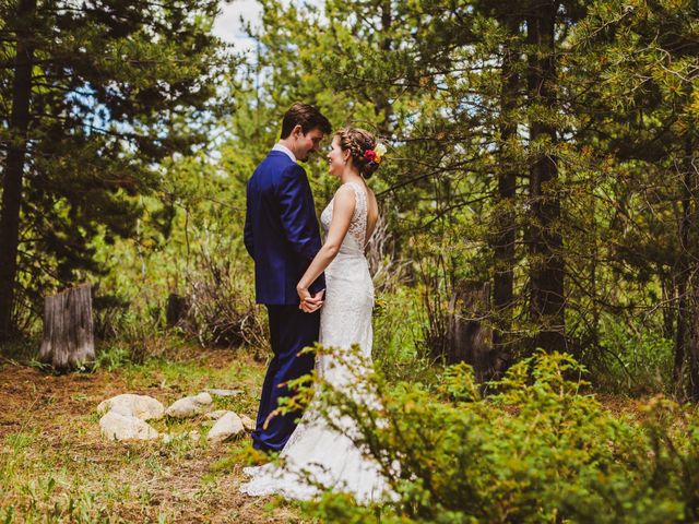 Eddie and Lucy&apos;s Wedding in Grand Lake, Colorado 16