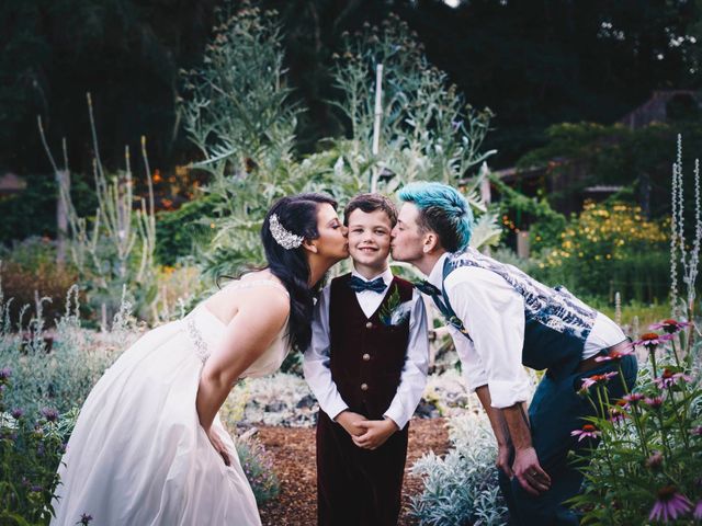 Jessiah and Britany&apos;s Wedding in Alsea, Oregon 14