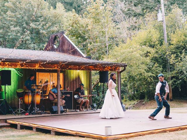 Jessiah and Britany&apos;s Wedding in Alsea, Oregon 44