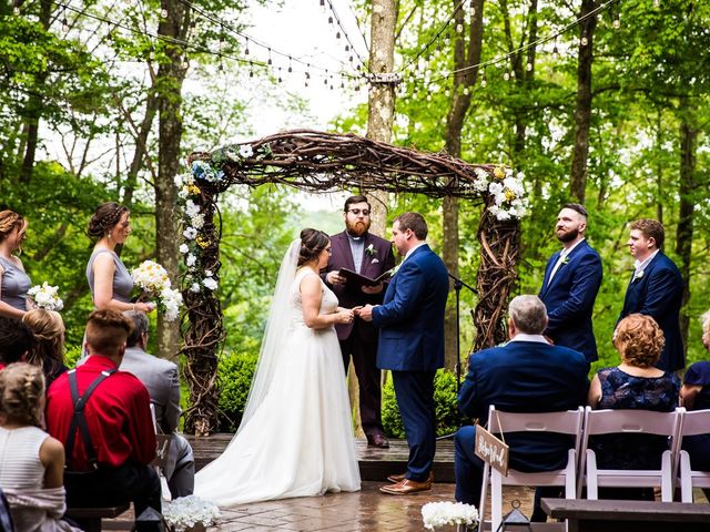 Michael and Brittny&apos;s Wedding in Glenmont, Ohio 27