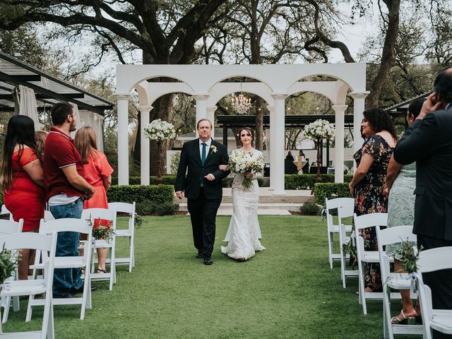 Dustin and Jessica&apos;s Wedding in San Antonio, Texas 12