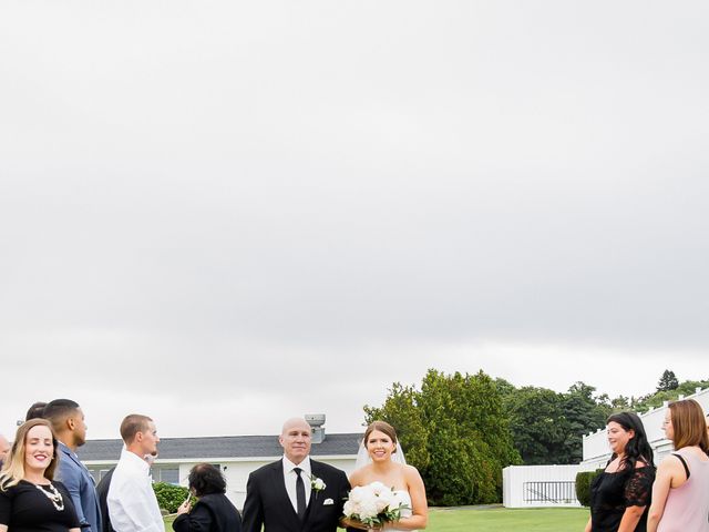 Kevin and Marissa&apos;s Wedding in Warwick, Rhode Island 19