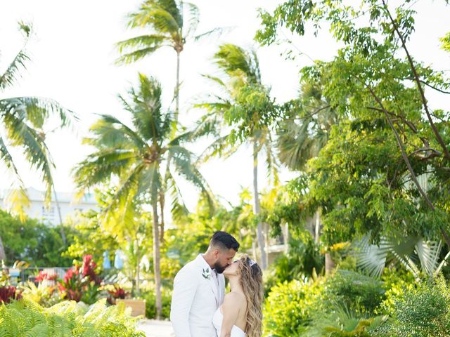 Rafael and Cindy&apos;s Wedding in Islamorada, Florida 36