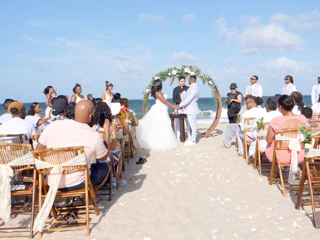 Mario and Gina&apos;s Wedding in Fort Lauderdale, Florida 8