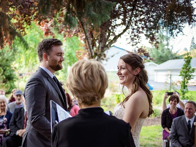 Evan and Liz&apos;s Wedding in Forest Grove, Oregon 10