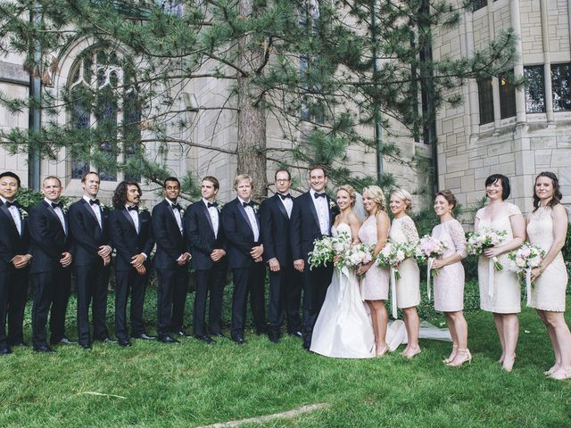 Gretchen and Pete&apos;s Wedding in Cincinnati, Ohio 16