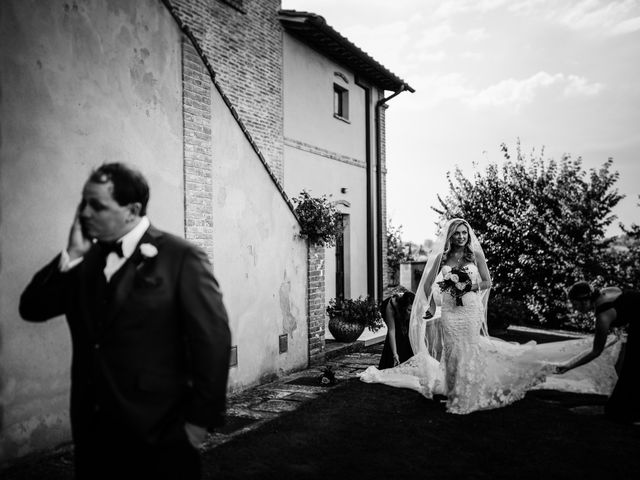 Chris and Tia&apos;s Wedding in Arezzo, Italy 27