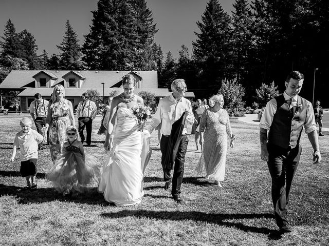 Tom and Whitney&apos;s Wedding in Camas Valley, Oregon 9