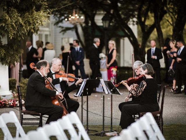 Will and Brittany&apos;s Wedding in Portland, Oregon 31