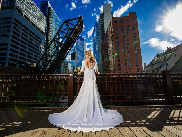 Drew and Michelle&apos;s Wedding in Chicago, Illinois 23