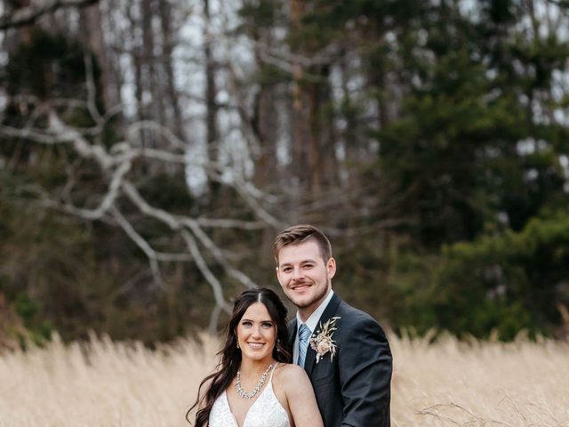 Austin and Kellie&apos;s Wedding in Cleveland, Tennessee 6