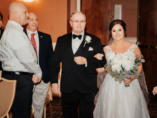 Wade and Amber&apos;s Wedding in Covington, Kentucky 27