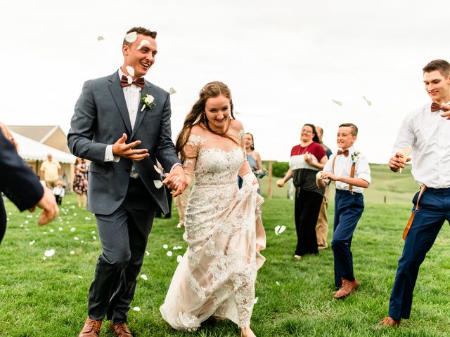 Kaleb and Stephanie&apos;s Wedding in Des Moines, Iowa 16
