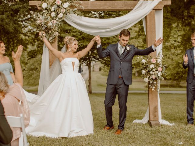 Matt and Veronica&apos;s Wedding in Lancaster, Kentucky 27