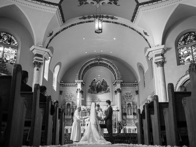 Gisella and Cullen&apos;s Wedding in Chicago, Illinois 28