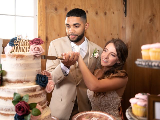 Courthey and Isaiah&apos;s Wedding in Dry Ridge, Kentucky 17