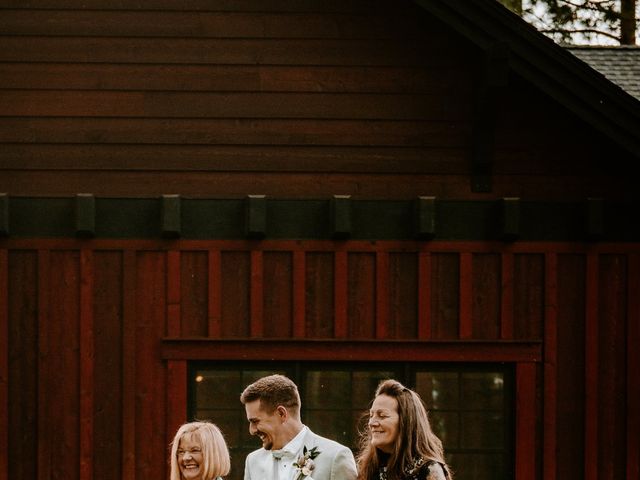 Jesston and Melissa&apos;s Wedding in Bend, Oregon 25