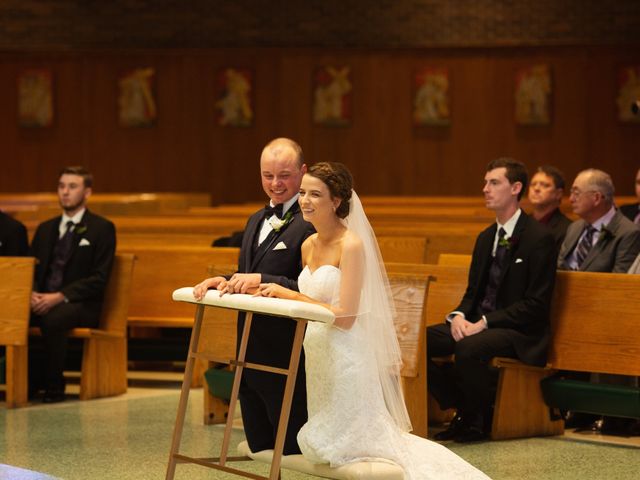 Steve and Kelsey&apos;s Wedding in Oak Brook, Illinois 16