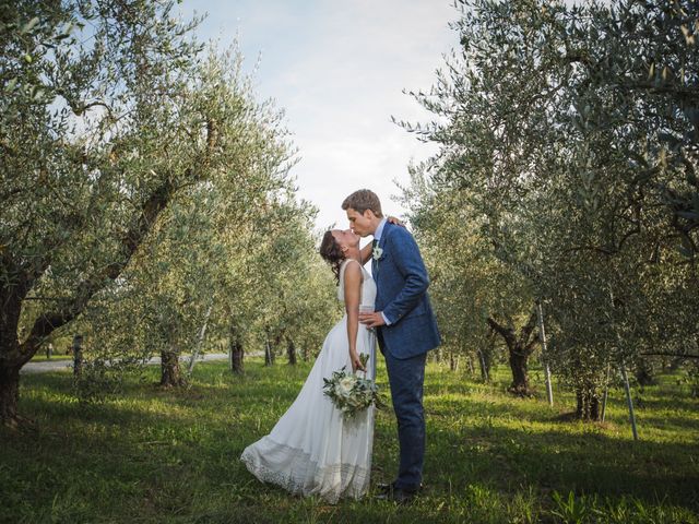 Julian and Sabrina&apos;s Wedding in Volterra, Italy 20
