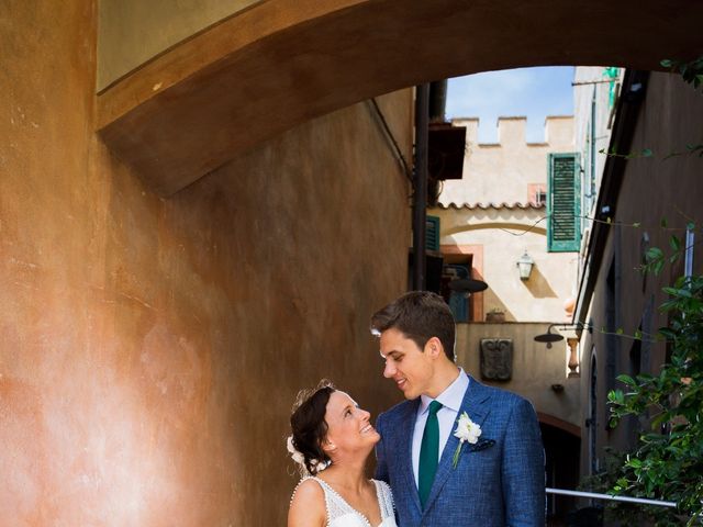Julian and Sabrina&apos;s Wedding in Volterra, Italy 33