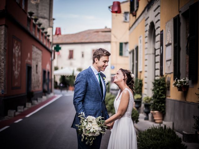 Julian and Sabrina&apos;s Wedding in Volterra, Italy 37