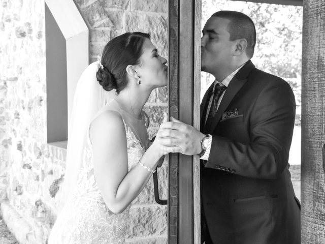 Ashley and Derek&apos;s Wedding in Weatherford, Texas 23