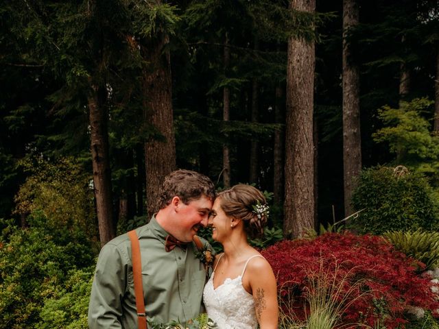 Andrea and Brett&apos;s Wedding in Forks, Washington 17