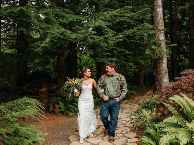 Andrea and Brett&apos;s Wedding in Forks, Washington 1