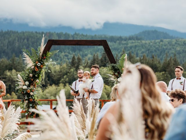 Hailey and O&apos;Rion&apos;s Wedding in Port Angeles, Washington 7