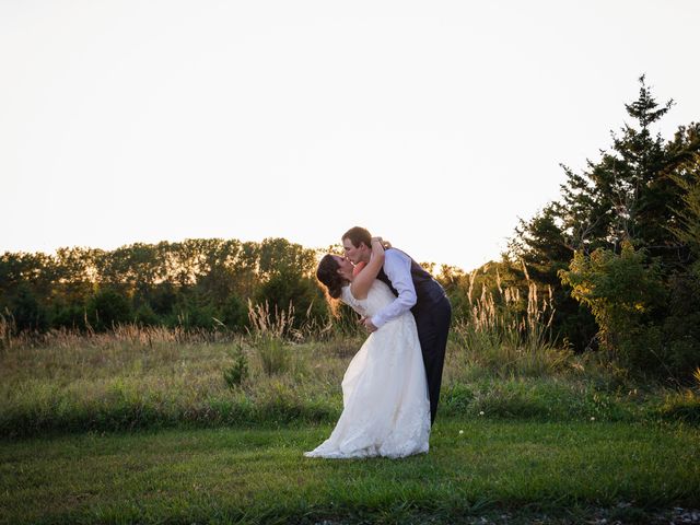 Warren and Heleena&apos;s Wedding in Lincoln, Nebraska 56