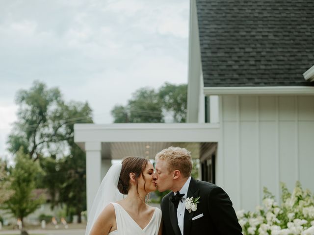 Will and Meg&apos;s Wedding in Minneapolis, Minnesota 27
