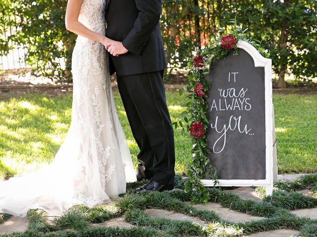 Kendall and Ryan&apos;s Wedding in Fort Worth, Texas 7